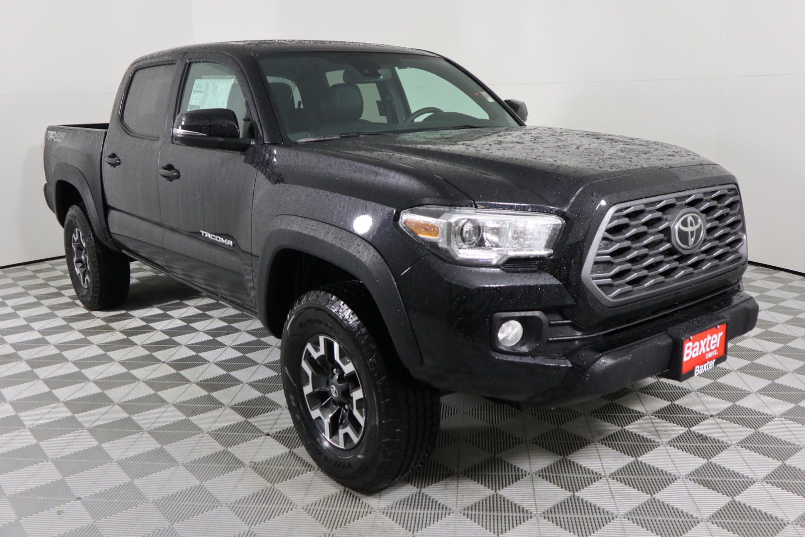 New 2020 Toyota Tacoma TRD Off Road Double Cab 5' Bed V6 A Crew Cab ...