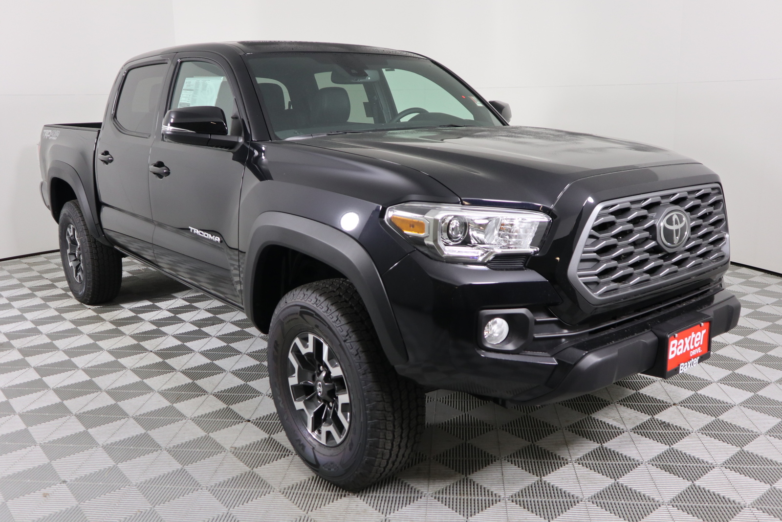 New 2020 Toyota Tacoma TRD Off Road Double Cab 5' Bed V6 A Crew Cab ...