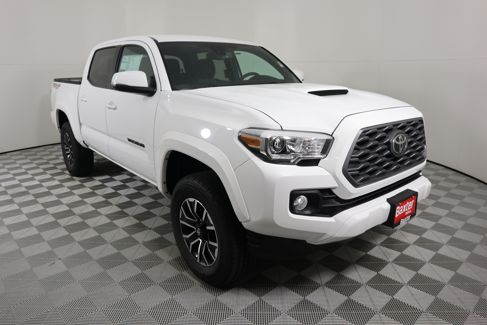 New 2020 Toyota TRD Sport Double Cab 5' Bed V6 AT Crew Cab