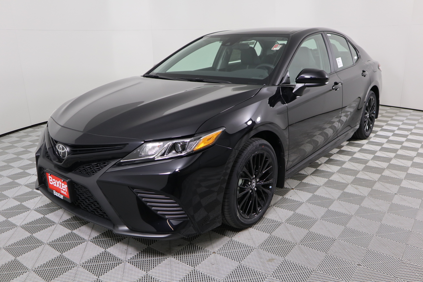 New 2020 Toyota Camry SE Nightshade Auto 4dr Car in Lincoln #L25046 ...