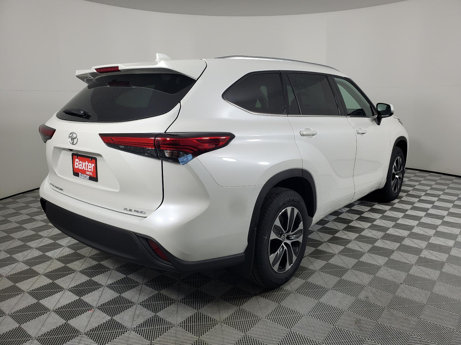 New 2020 Toyota Highlander XLE AWD Sport Utility in Lincoln #L69027 ...