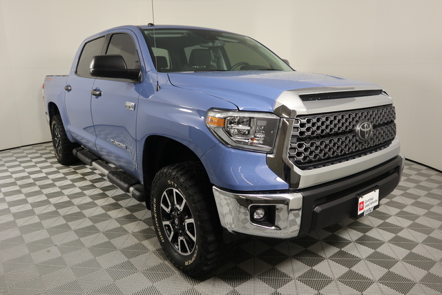 Certified Pre-Owned 2018 Toyota Tundra SR5 CrewMax 5.5' Bed 5.7L FFV