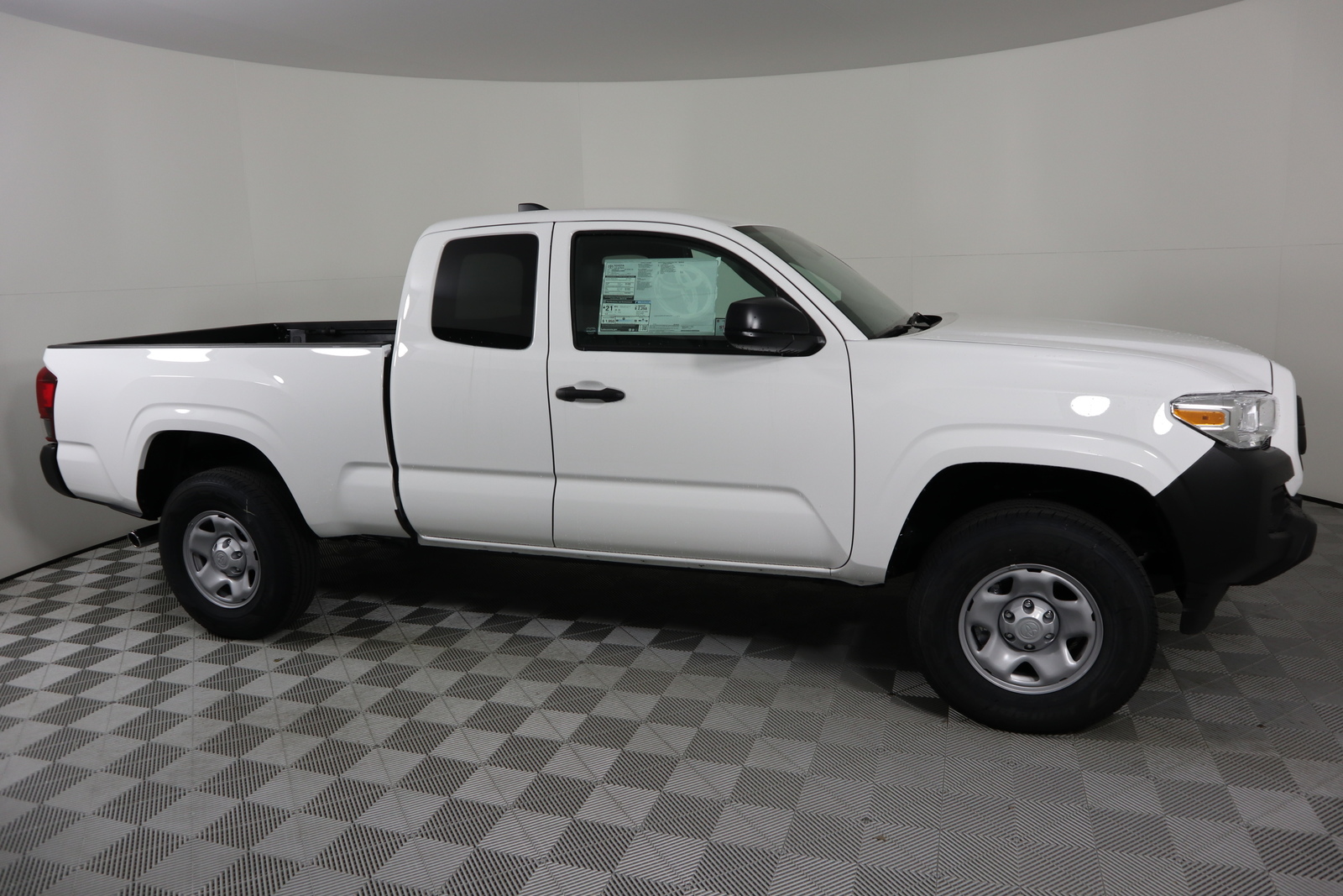 New 2020 Toyota SR Access Cab 6' Bed I4 AT Extended Cab Pickup