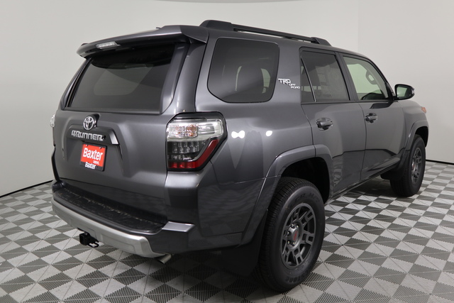 new-2019-toyota-4runner-trd-off-road-premium-4wd-sport-utility-in